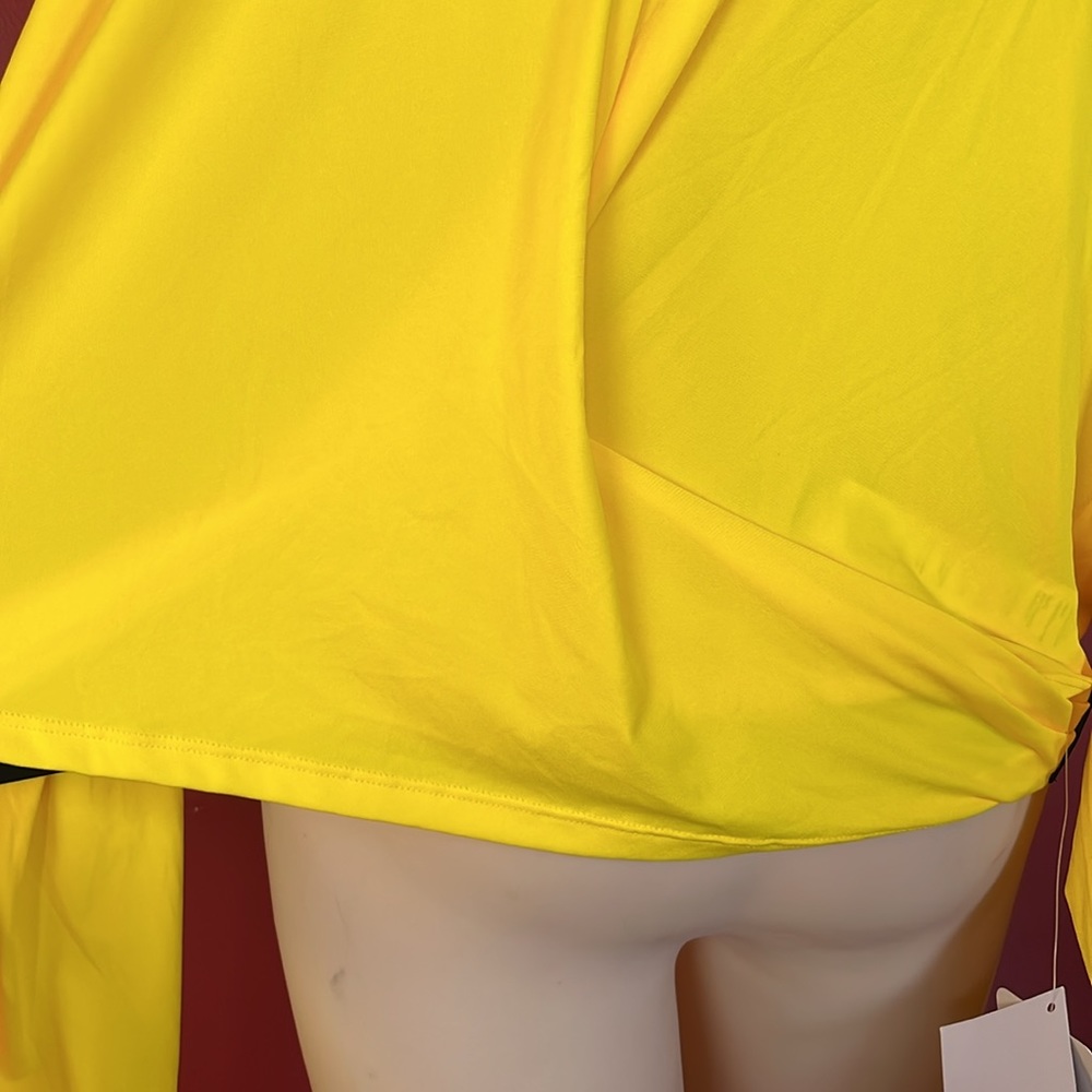 Canary yellow Fabletics front twist long sleeve top - Picture 2 of 13
